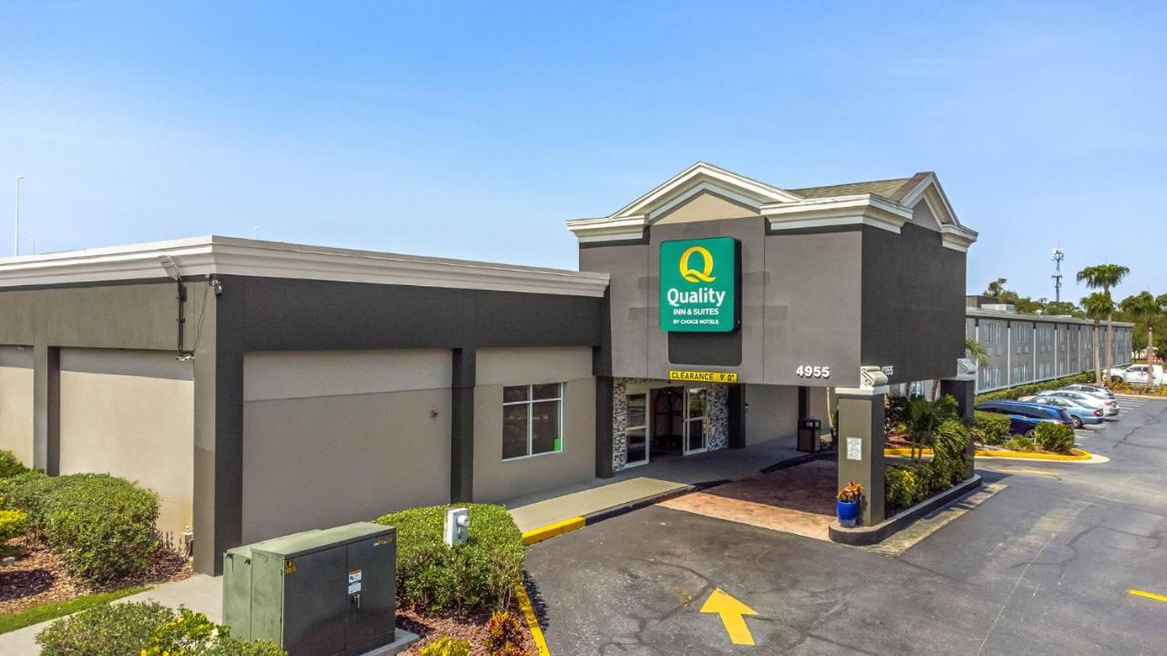 טאמפה Quality Inn & Suites Near Fairgrounds & Ybor City מראה חיצוני תמונה